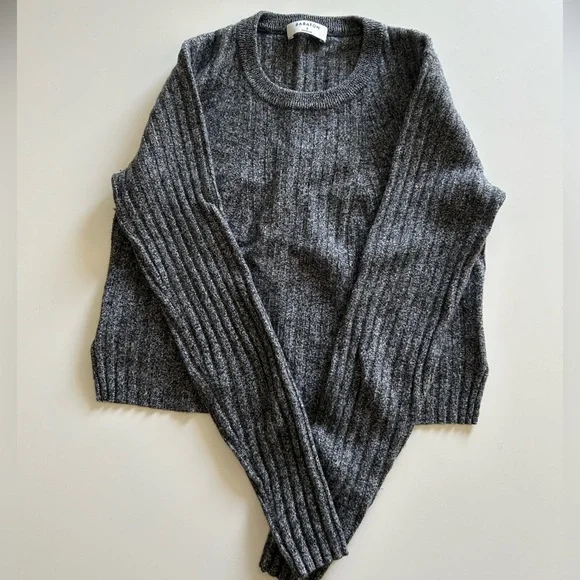 Babaton Cropped Sweater - Picture 2 of 5